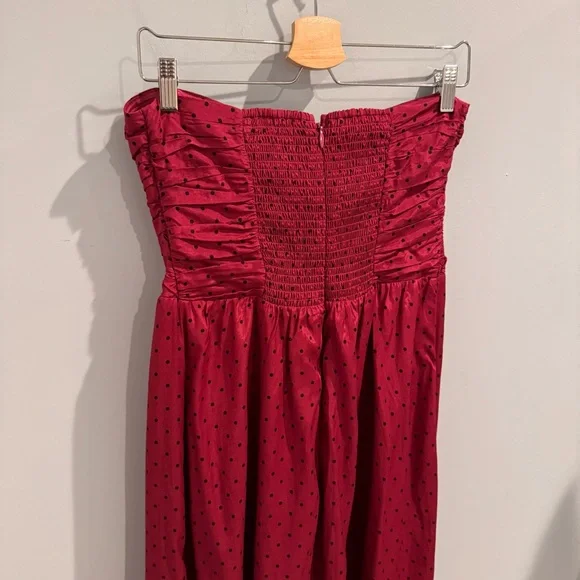 NWT Abercrombie & Fitch Strapless Cutout Maxi Dress in Plum Dot, Size MP - Picture 11 of 13